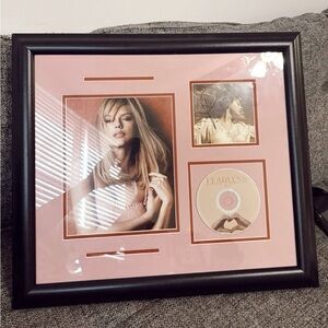 AUTHENTICATED Signed & Framed Taylor Swift Fearless CD 💿